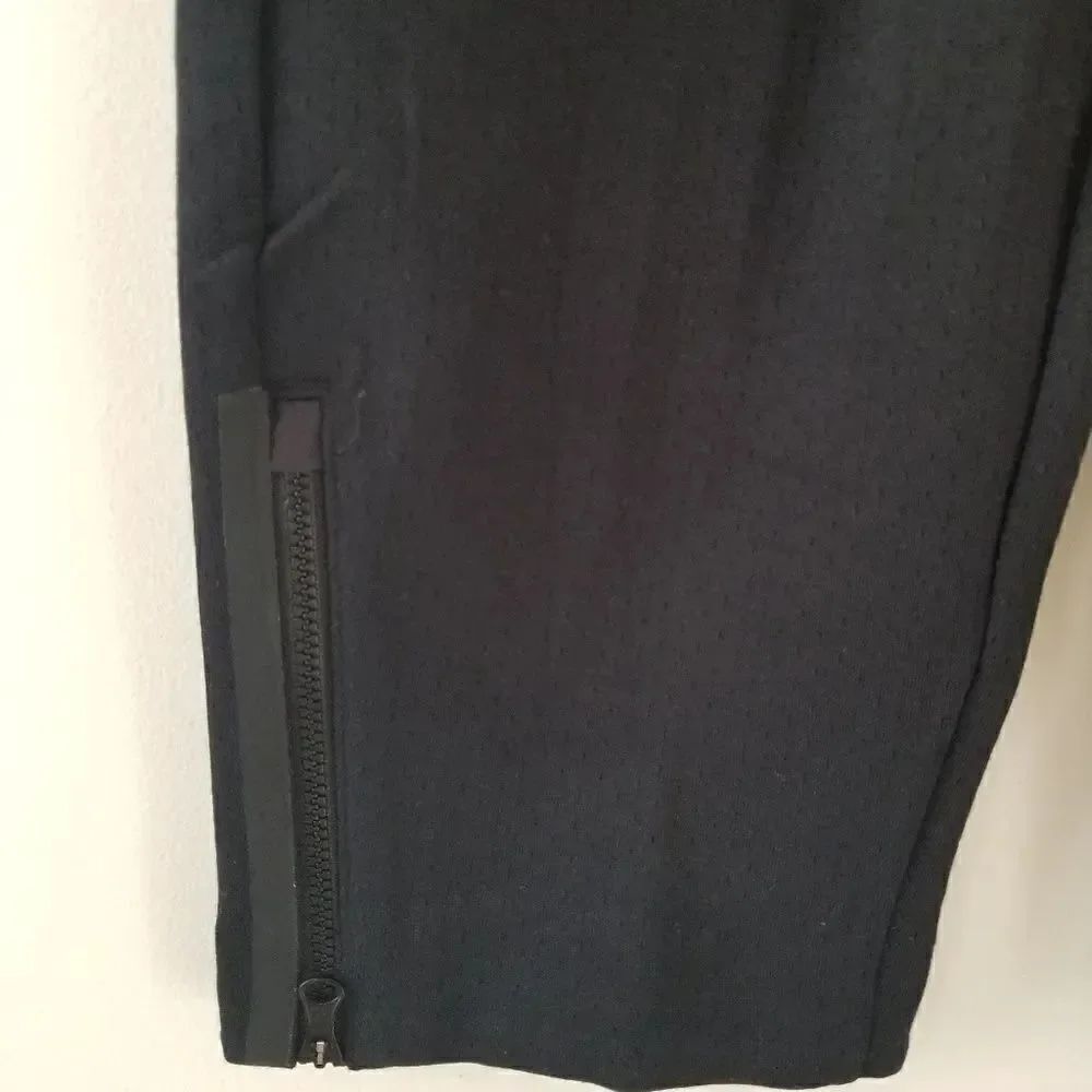 Nike Tech Pack Capris Pant (NWT) - Picture 5 of 8